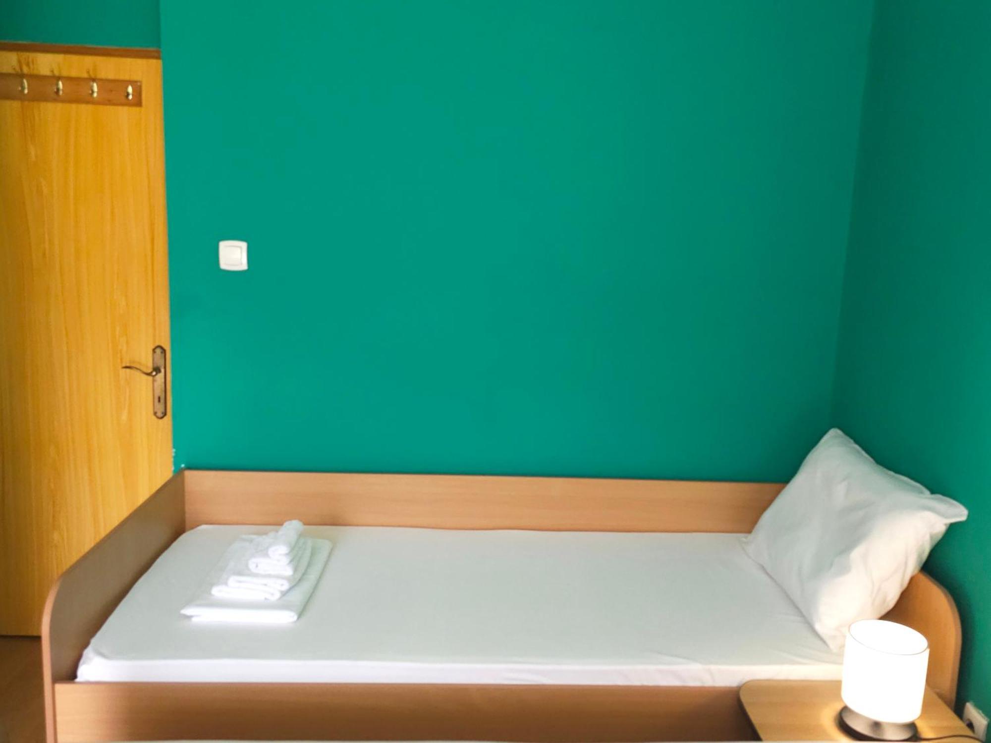 Apartment Luka Котор Екстер'єр фото