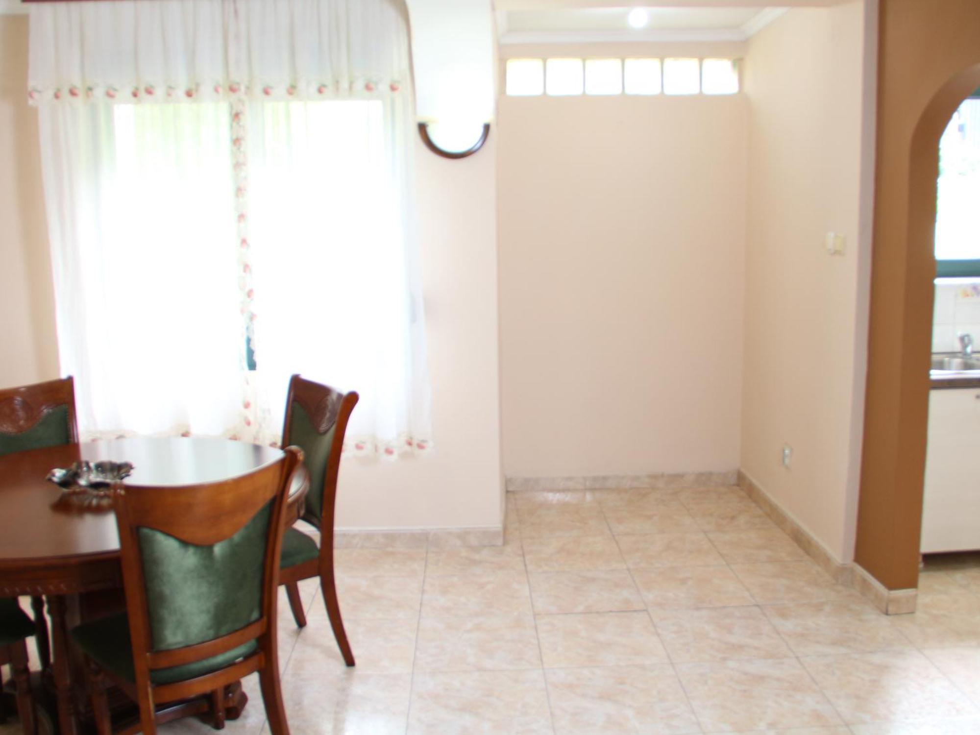 Apartment Luka Котор Екстер'єр фото