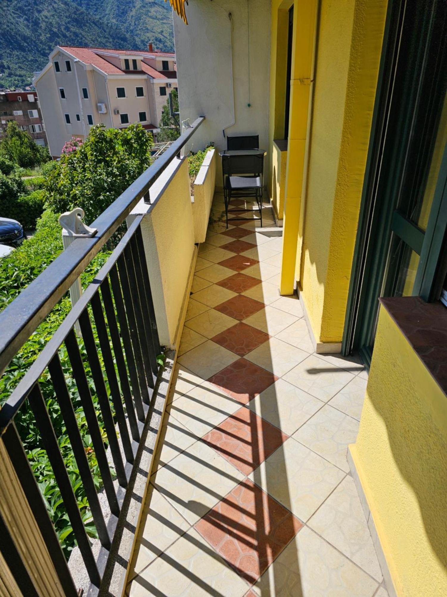 Apartment Luka Котор Екстер'єр фото